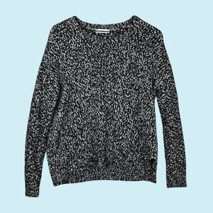 Vince Sweater Women's Small Black  White Boucle Knit Textured Crewneck Pullover